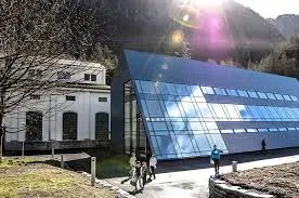 Dale Flerbrukshall, Bergen